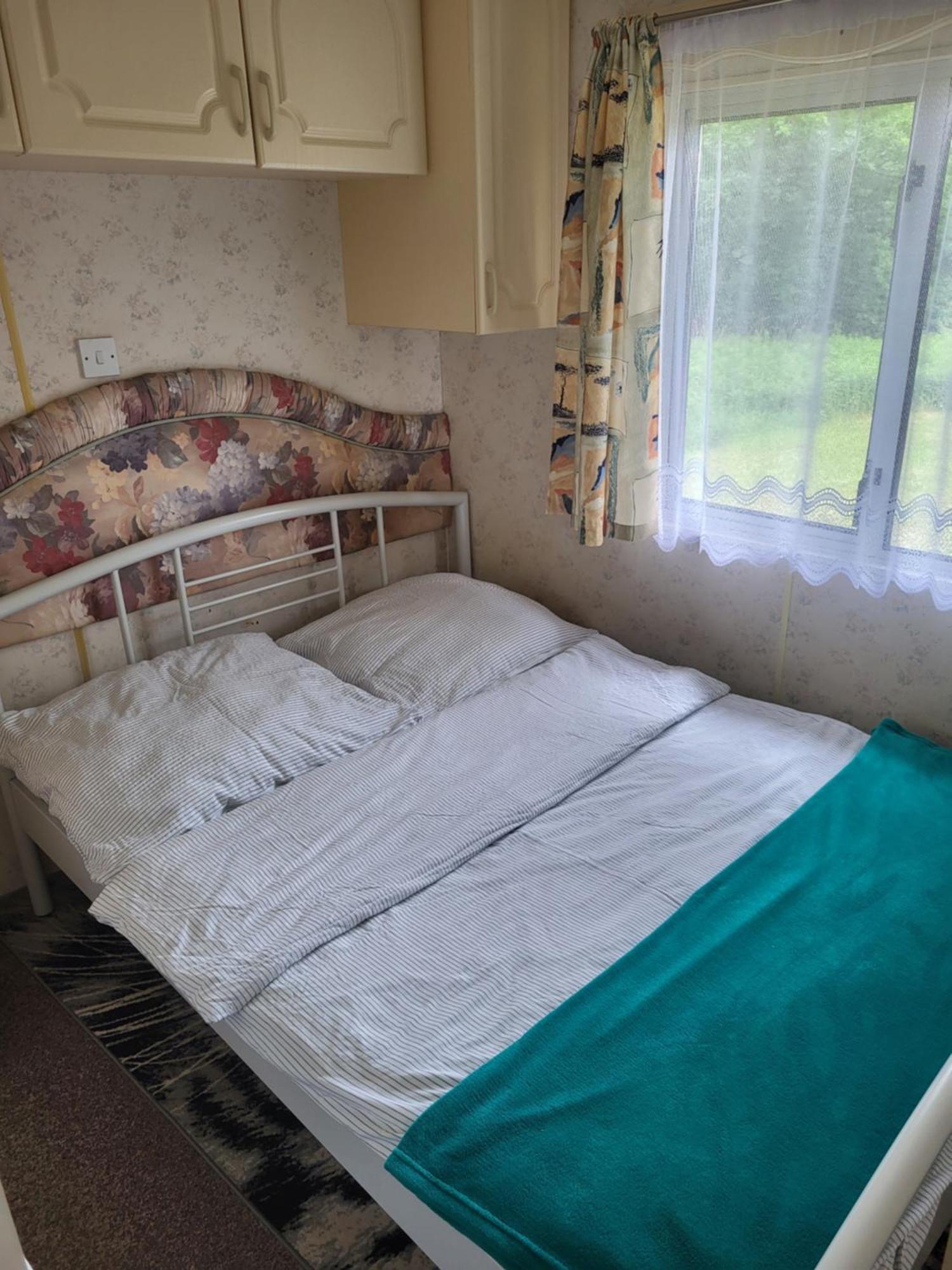Domki Nad Jeziorem Dąbrówno Eksteriør billede